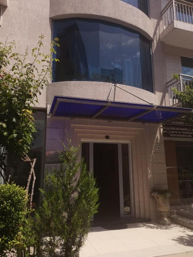 شقة Alexandrov Plaza Studio نيسيبار المظهر الخارجي الصورة